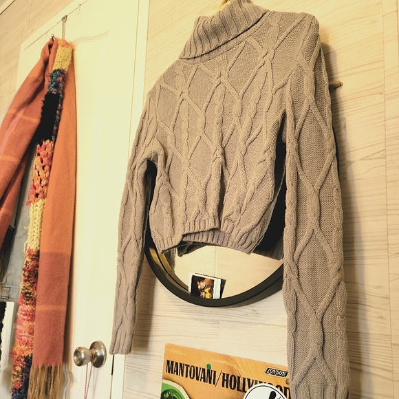 Hollister Sweaters - Cable knit turtleneck